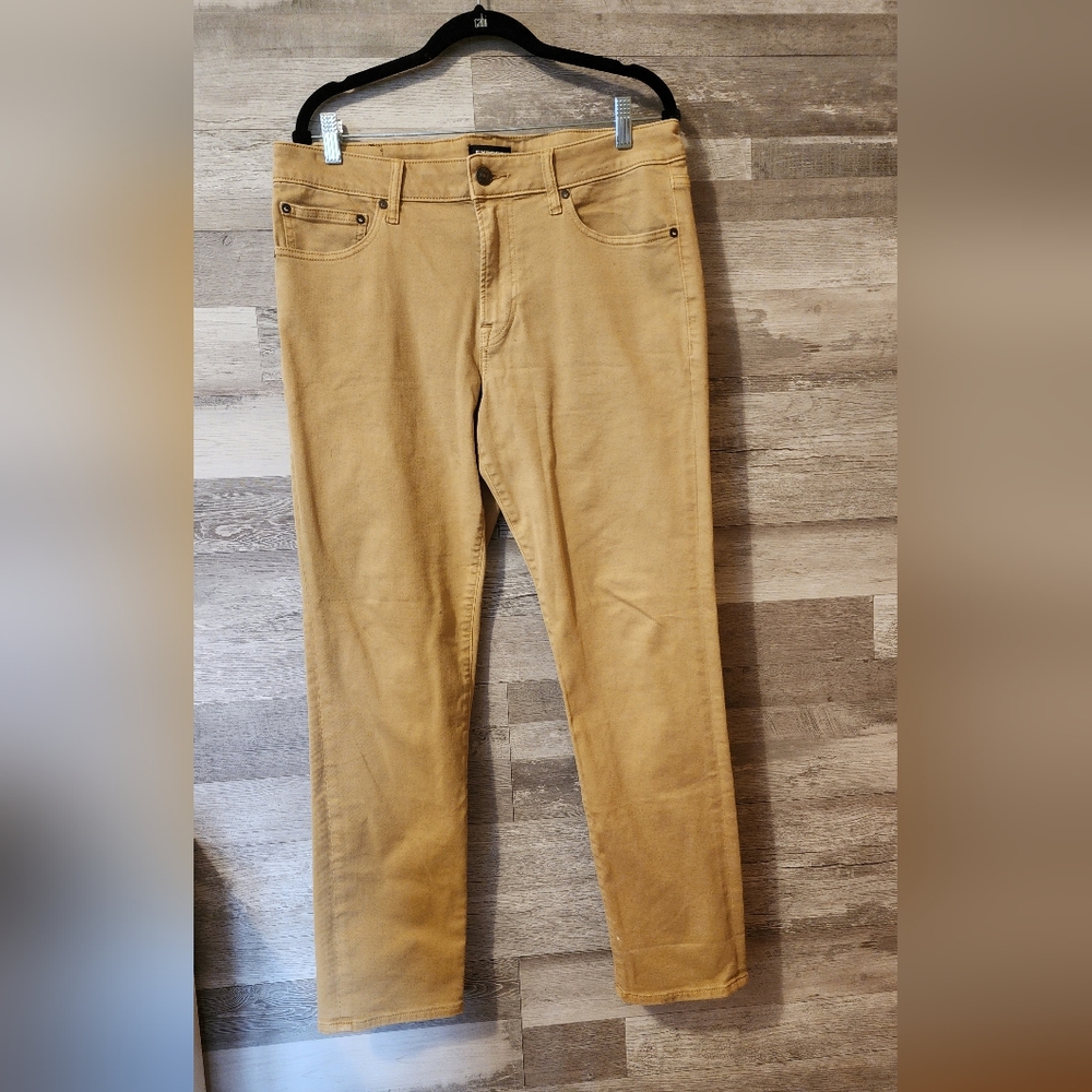 Express Straight Tan Hyper Stretch Jean